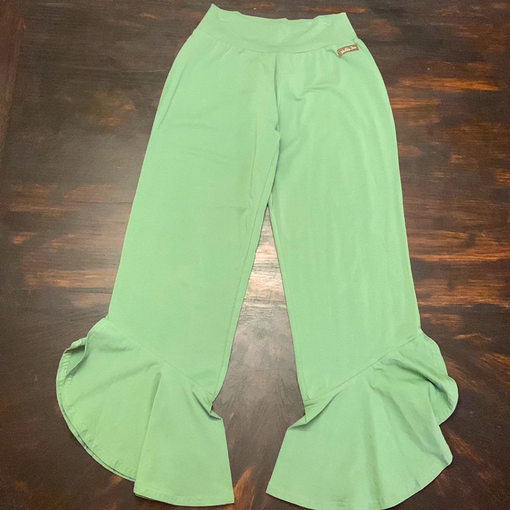 Matilda Jane women’s Olive branch ruffle pants